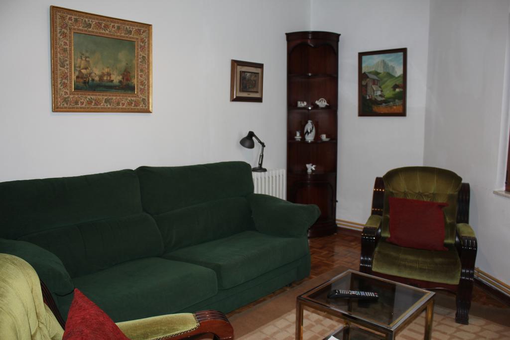 Apartamentos Picea Azul Vega De Espinareda Exterior photo