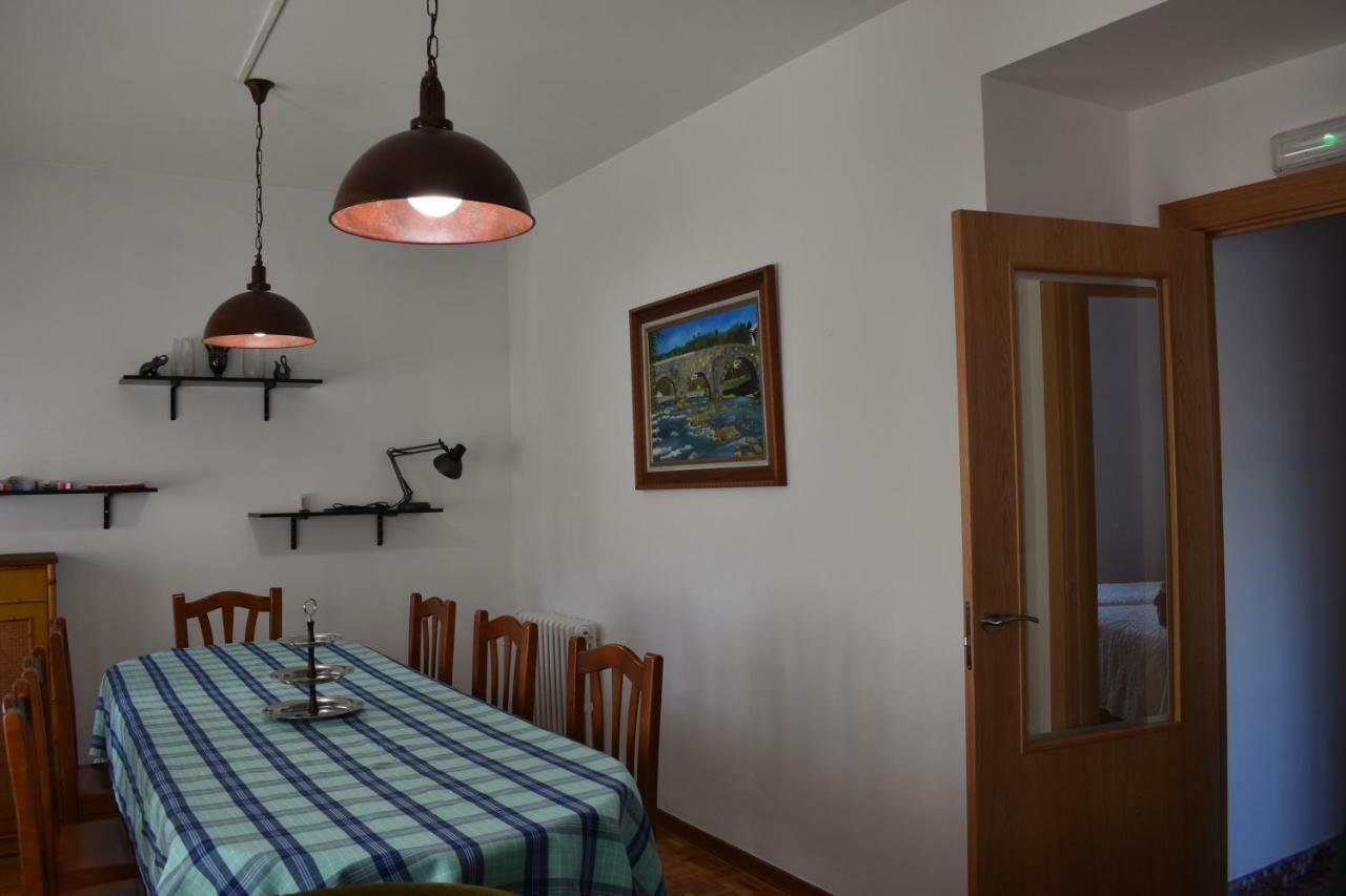 Apartamentos Picea Azul Vega De Espinareda Exterior photo